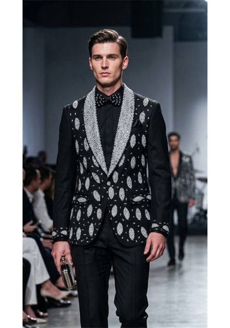 Smoking con gilet di Lusso 4 Pezzi Nero con Cristalli RAbin | Abiti | ABITO COLLO SCIALLATONERO/ARGENTO